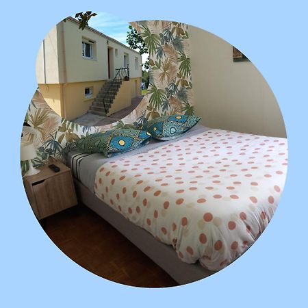 Les Cyclamens 1 Apartment Cosne-Cours-Sur-Loire Luaran gambar