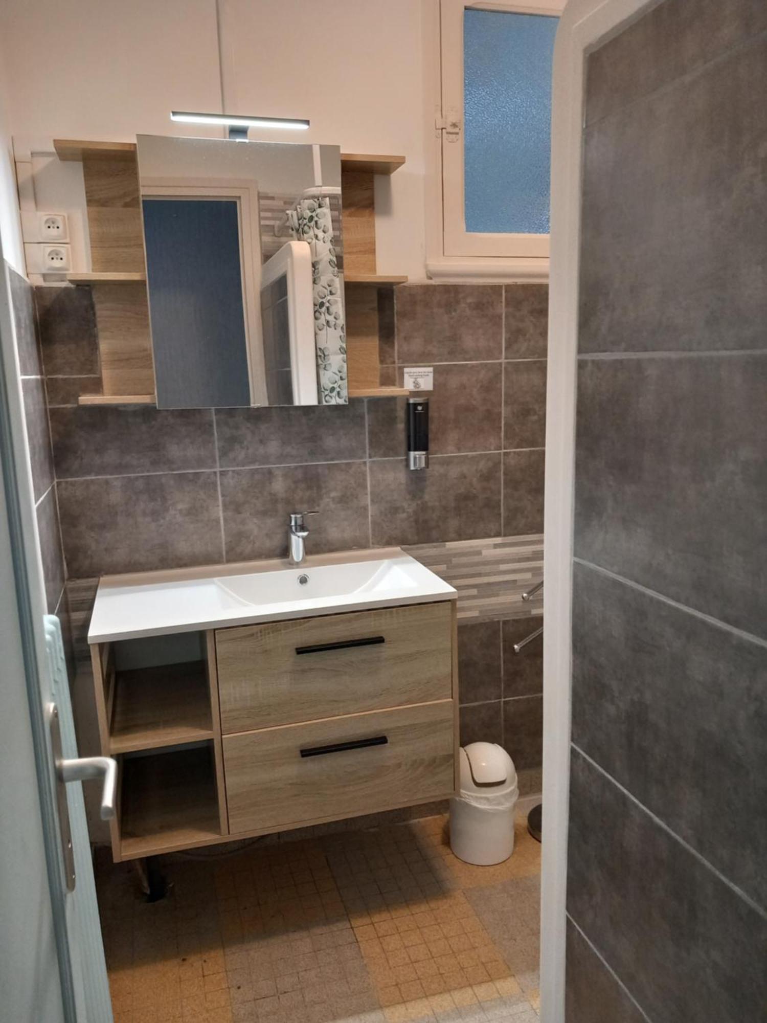 Les Cyclamens 1 Apartment Cosne-Cours-Sur-Loire Luaran gambar