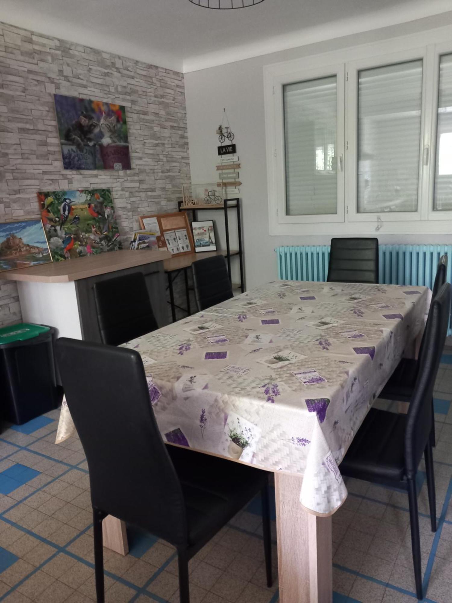 Les Cyclamens 1 Apartment Cosne-Cours-Sur-Loire Luaran gambar